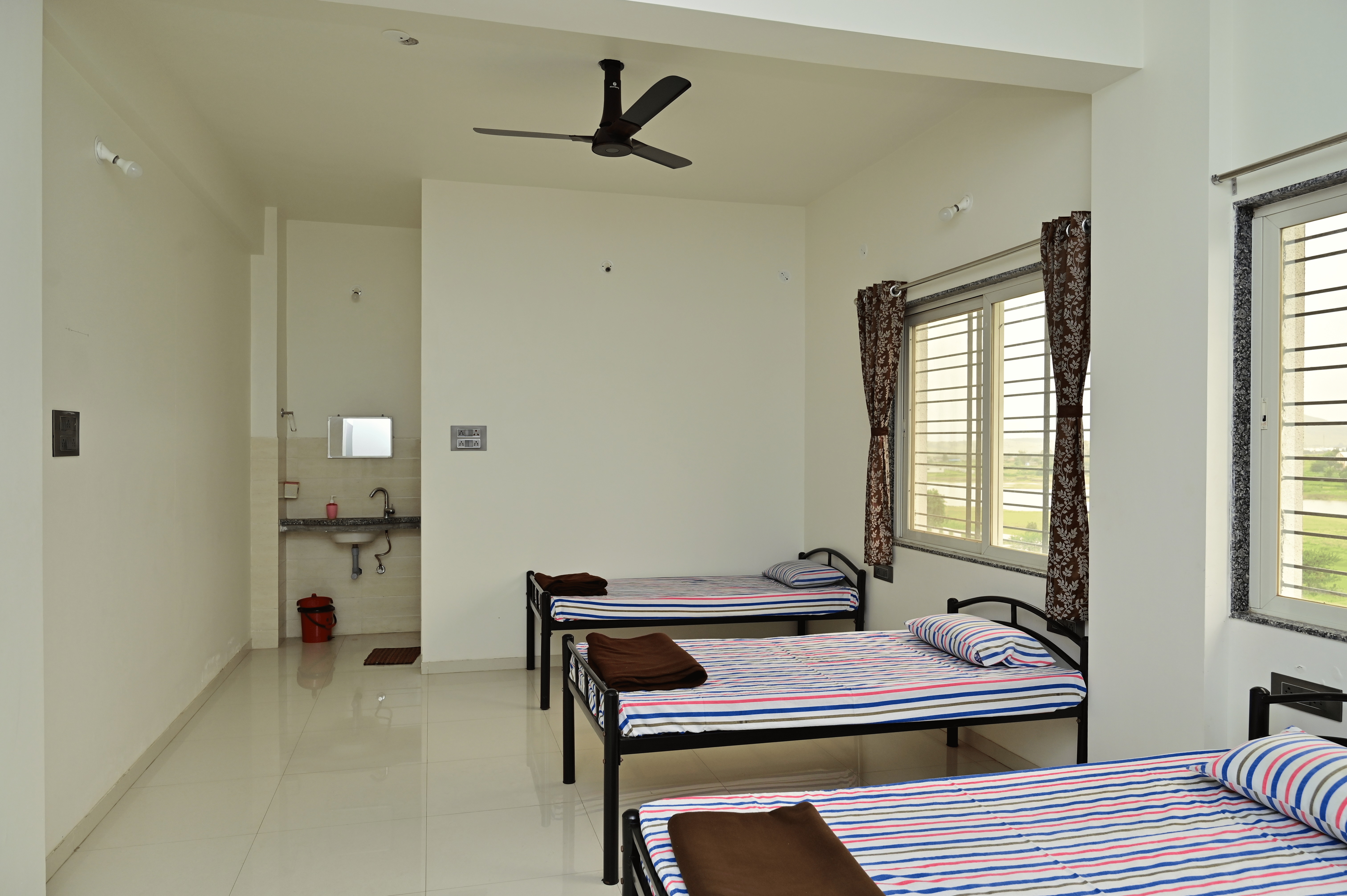 GENERAL ROOMS DILASA RAM JANAKI HOME